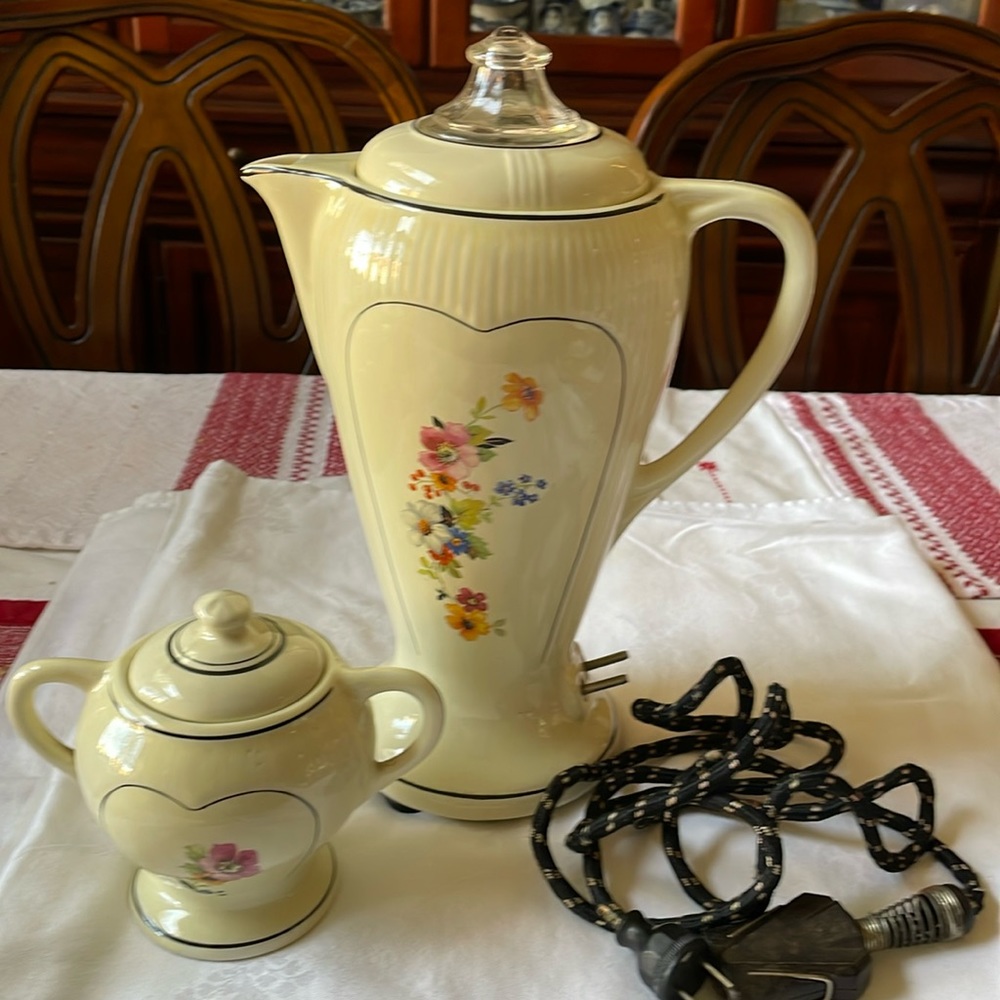 VTG ca 1930-40s Porcelier Coffee pot & sugar bowl porcelain ceramic